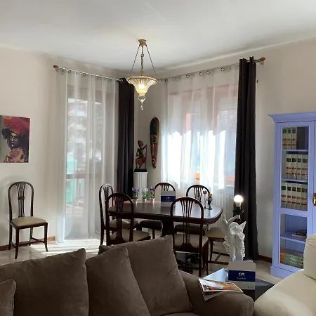 La Casa Di Katy By Holiday World Apartment Turin