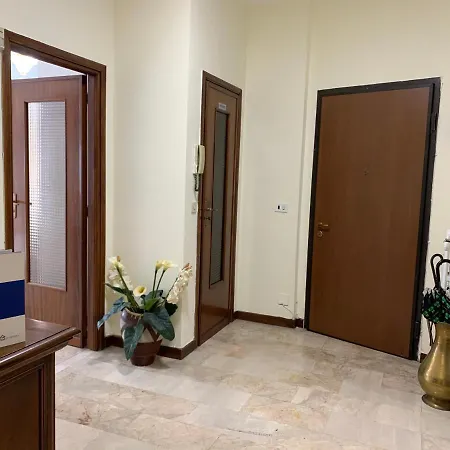 Apartment La Casa Di Katy By Holiday World Turin