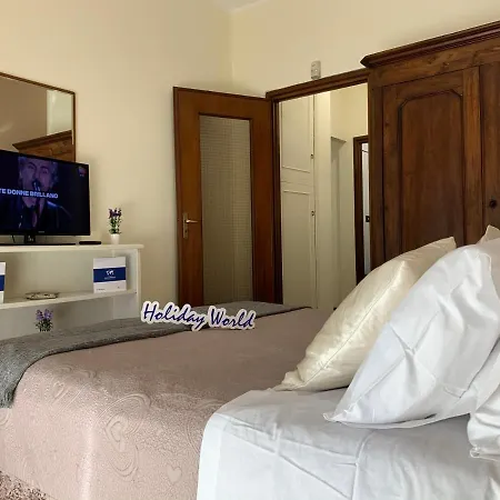 Apartment La Casa Di Katy By Holiday World